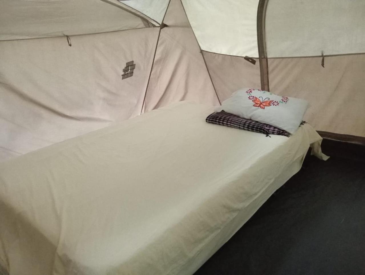 Campamento Yaax Che en Calakmul Conhuas Habitación foto